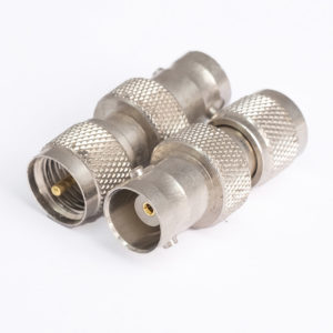 Mini UHF Plug to BNC Socket